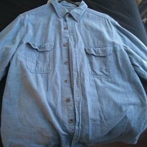 Long sleeve button up collard shirt